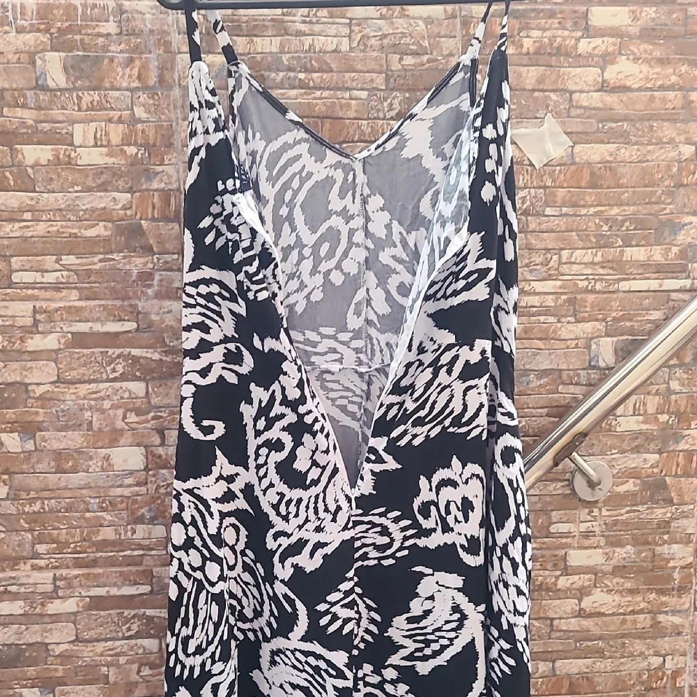 1. State Black and White Jumpsuit with Paisley Floral Print - Picture 7 of 12